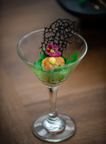 Corporate catering tile